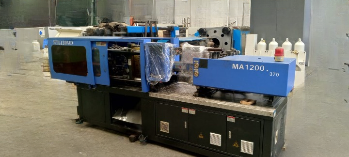 Haitian MA1200-370 120 Ton Servo Injection Molding Machine